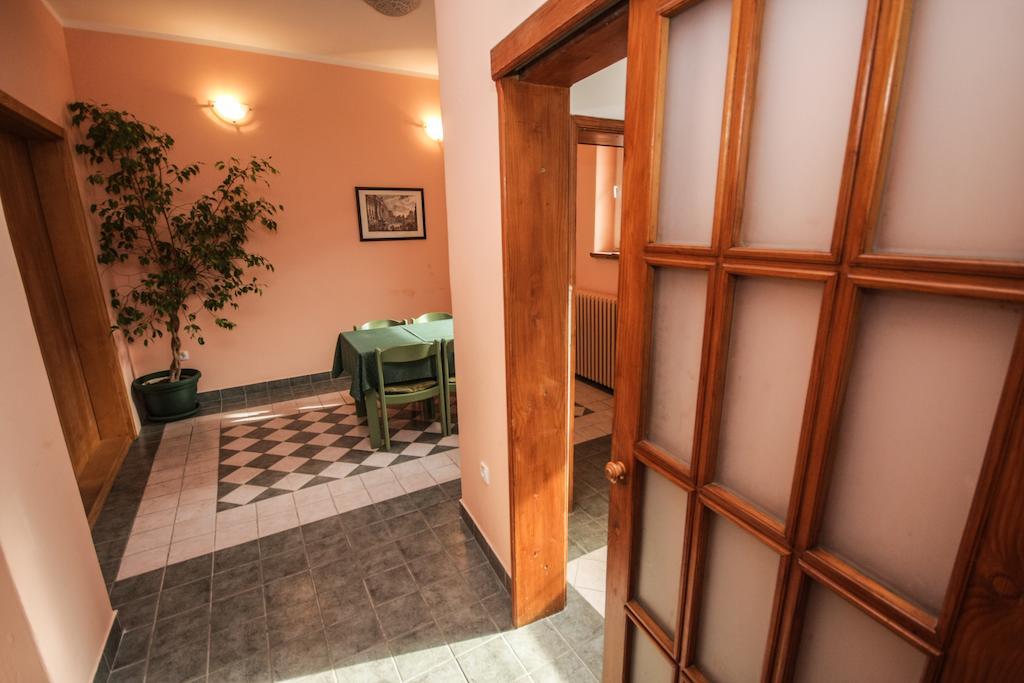 Terasa Hostel Novi Sad Phòng bức ảnh